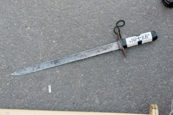 Cu sabia la purtător, pe străzile Constanţei
